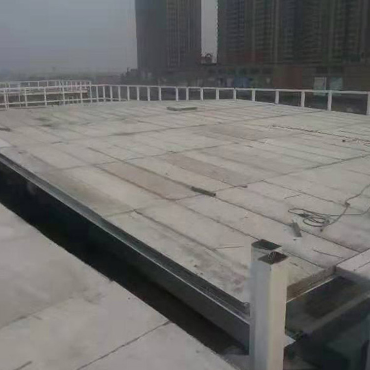 水泥发泡轻质复合隔墙板